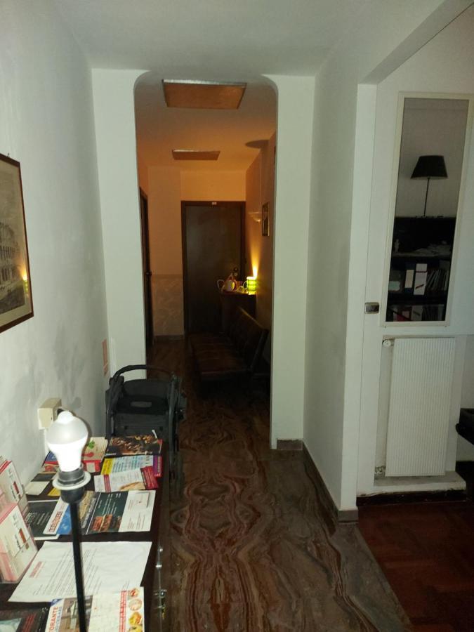 Vatican Rooms Guest House Rzym Zewnętrze zdjęcie